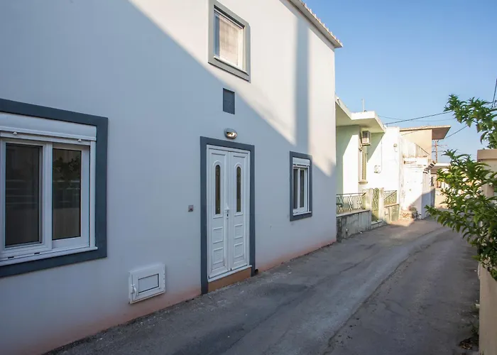 La Casa Di Kika * Μάλονα Village